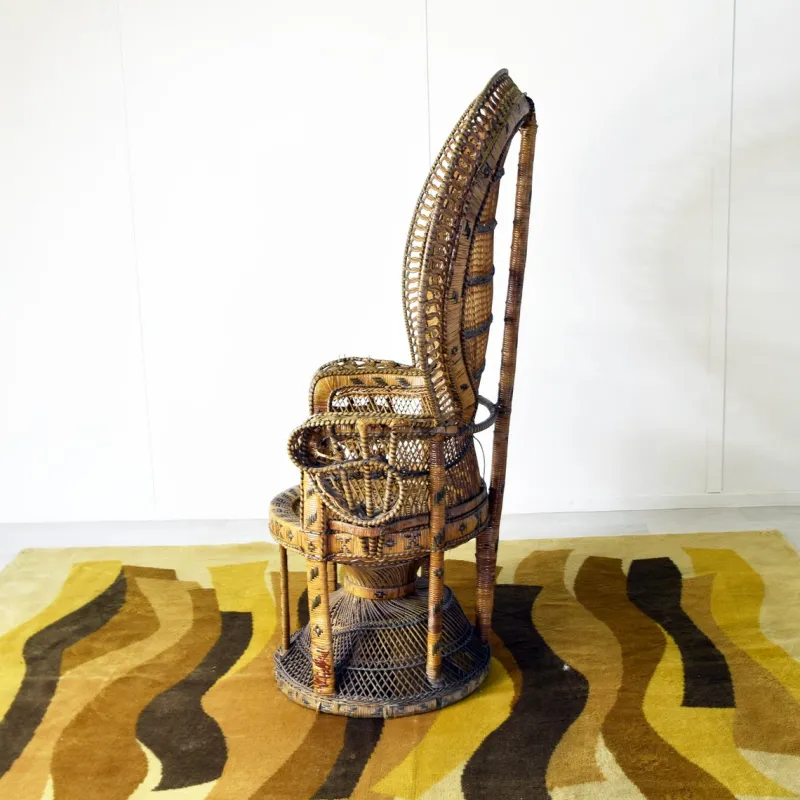 Pamono Peacock Chair in Rattan and Wicker, 1974> Garden Seating