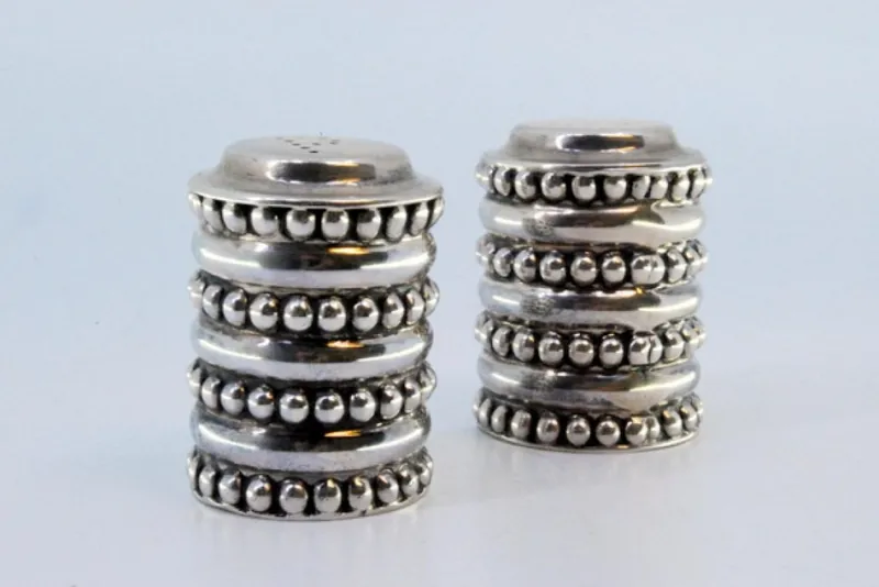 Pamono Pearlized Silver Salt and Pepper Shakers, Set of 2> Salt & Pepper Shakers