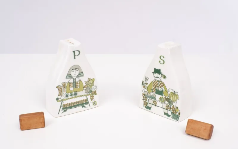 Pamono Pepper & Salt Shaker by Figgjo Flint, 1960s, Set of 2> Salt & Pepper Shakers