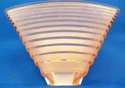 Hot Pamono Pergamo Wall Lamp in Pink Satin Glass by Angelo Mangiarotti for Artemide, Italy, 1950s