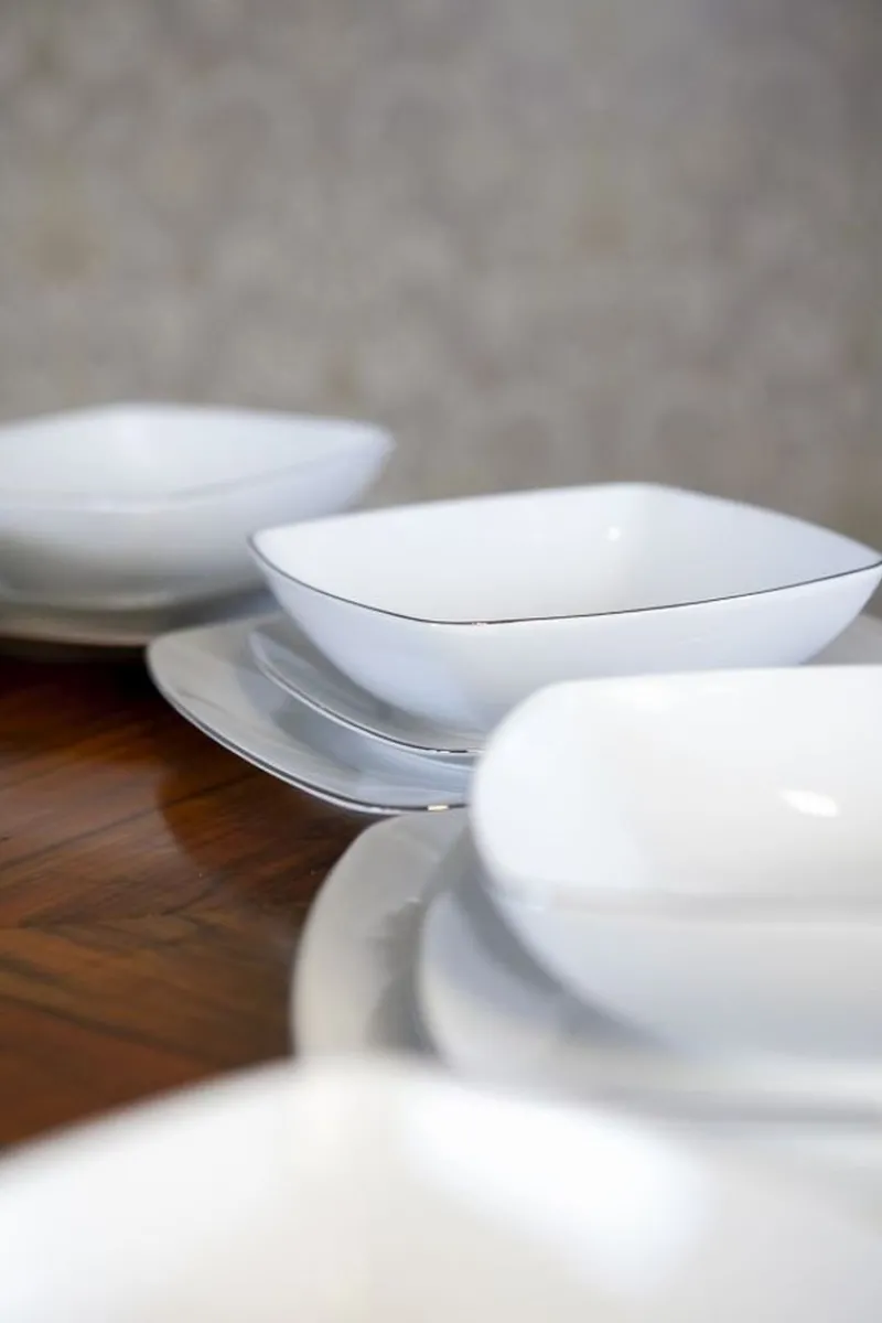 Hot Pamono 12-Person Dinner Service by Porcelana Ćmielów, Set of 44