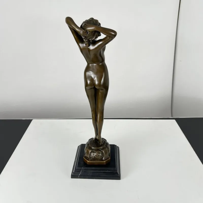 Sale Pamono Philips, Art Deco Sculpture of a Nude Woman, 20th Century, Bronze