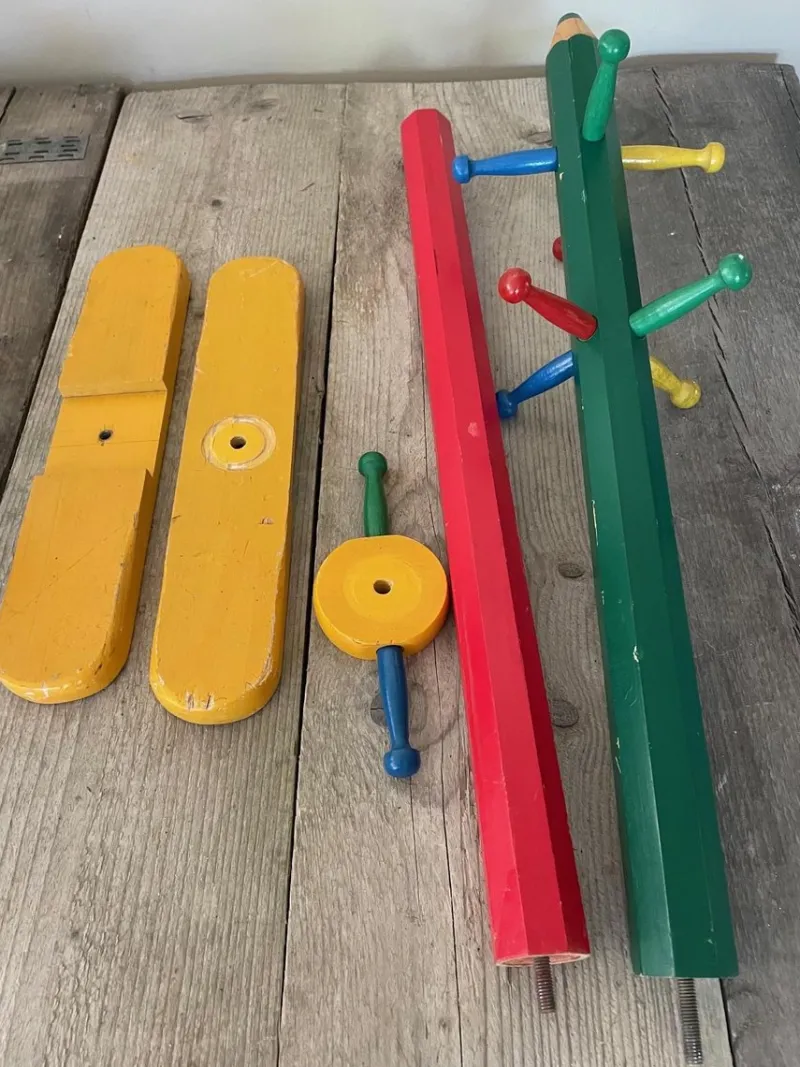 Outlet Pamono Pierre Sala Pencil Coat Rack, 1980s