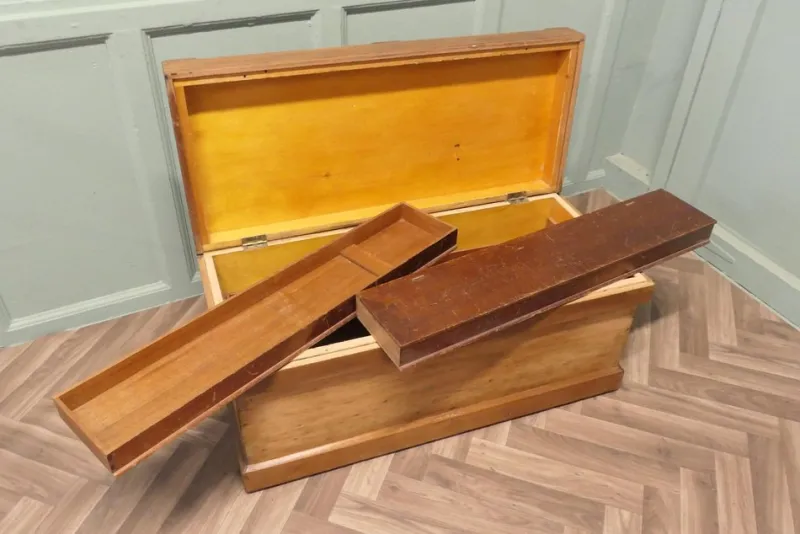 New Pamono Pine Carpenters Tool Chest Apprentice Piece This Is a Strong Good Quality Box, 1920