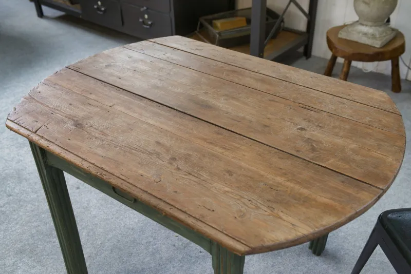 Pamono Pine Table with Green Patinated Base, 1960s> Dining Tables & Sets
