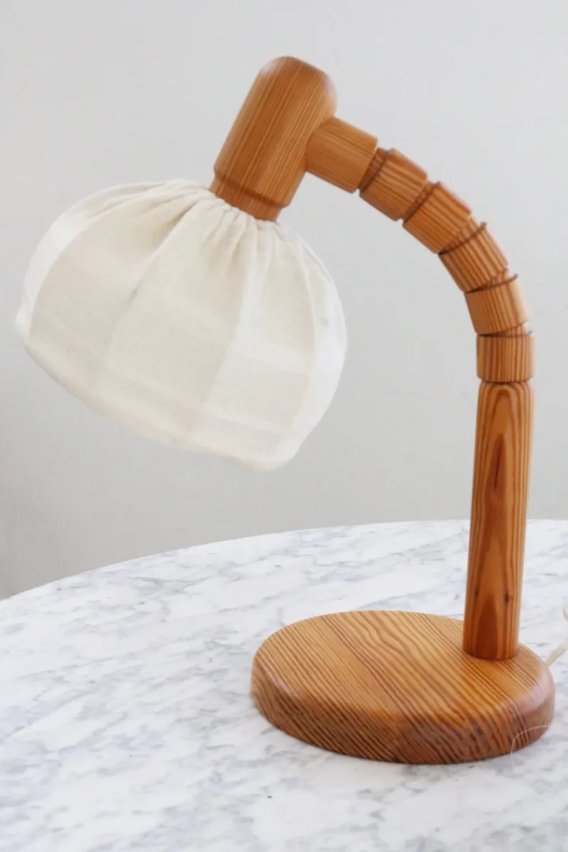 Pamono Pinewood Swivel Arm Table Lamp from Solbackens Svarveri, Sweden, 1970s> Table Lamps