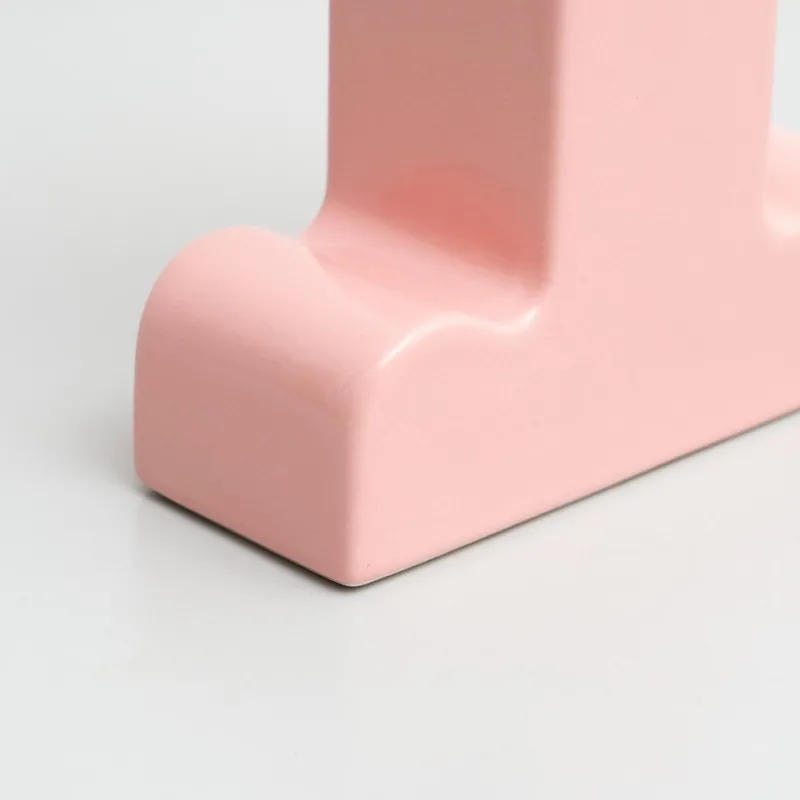 Pamono Pink Ceramic Shiva Flower Vase by Ettore Sottsass for BD Barcelona> Tabletop
