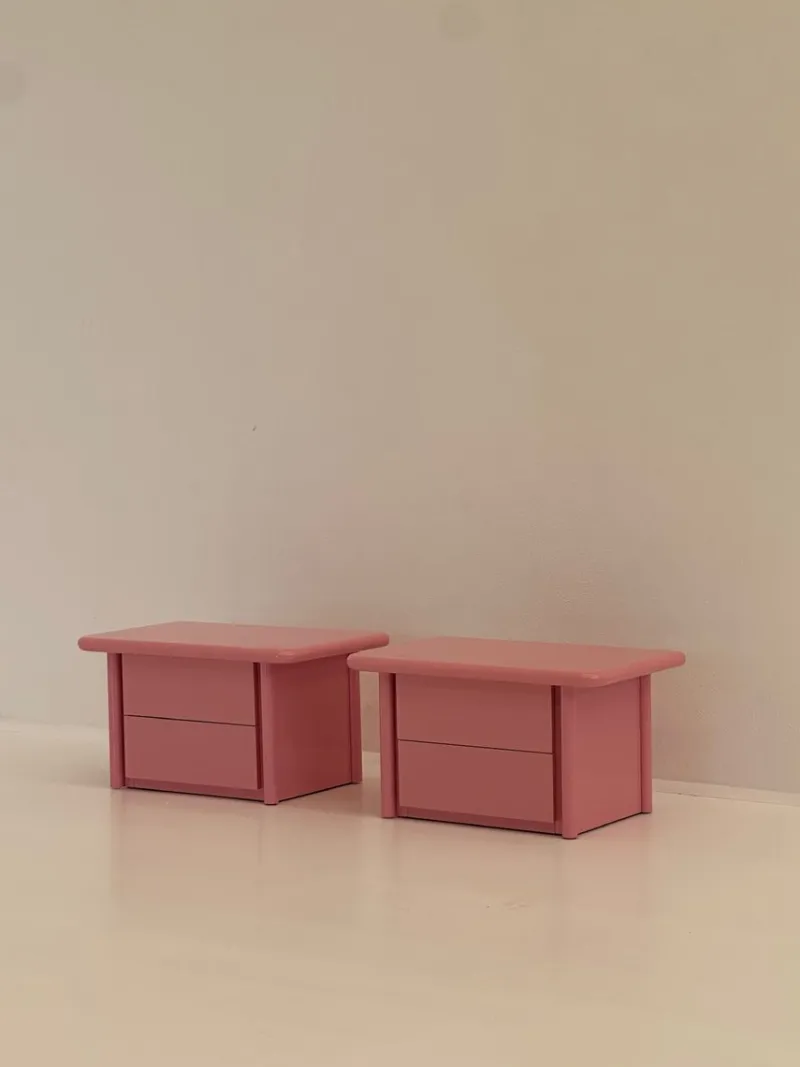 Pamono Pink Lacquered Wooden Bedside Tables, 1980s, Set of 2> Nightstands