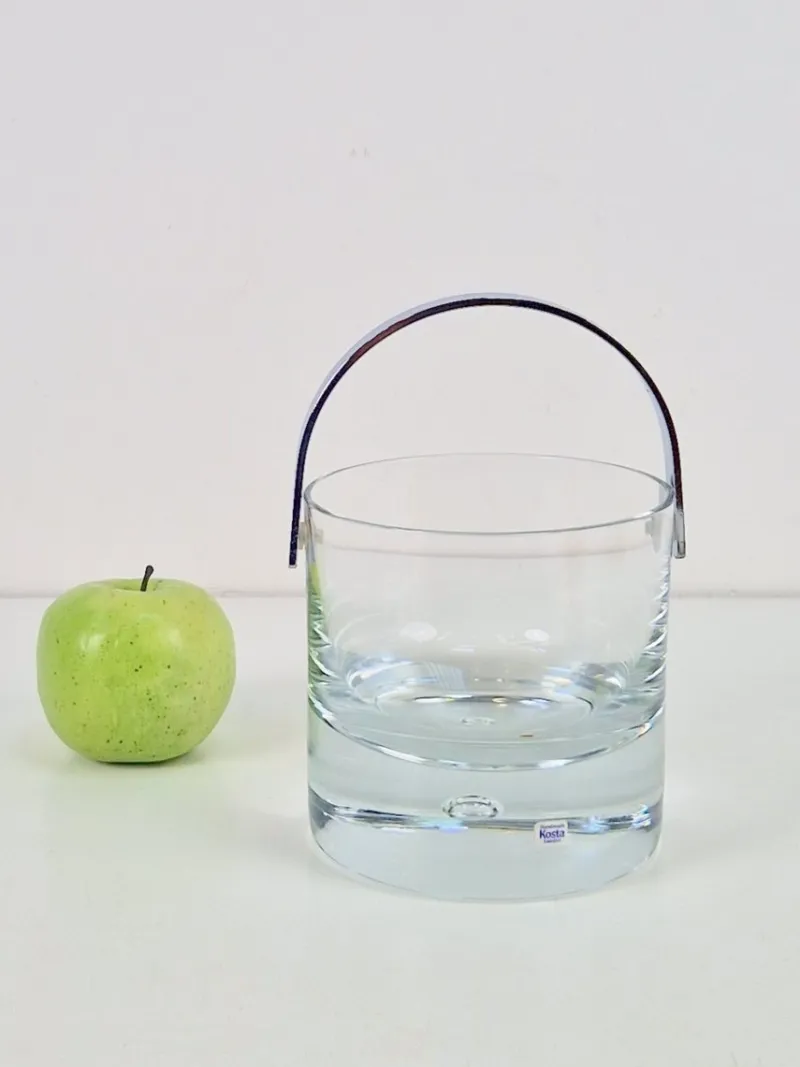 Pamono Pippi Glass Ice Bucket by Vicke Lindstrand for Kosta Boda, Sweden, 1970s> Ice Buckets & Wine Coolers