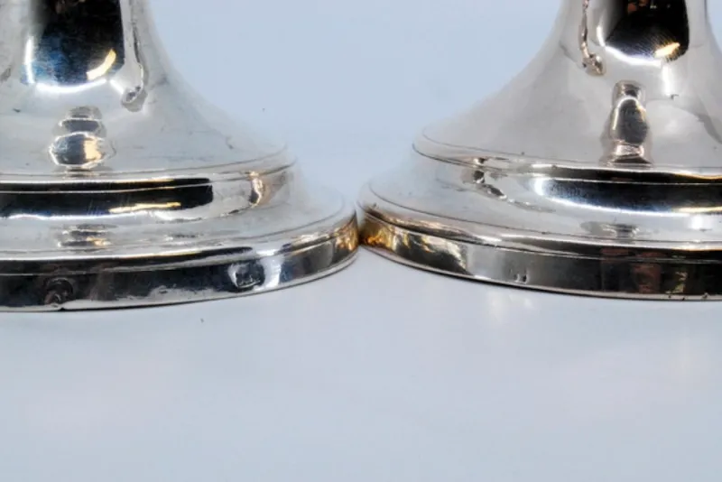 Pamono Plain Silver Candlesticks, Set of 2> Candleholders