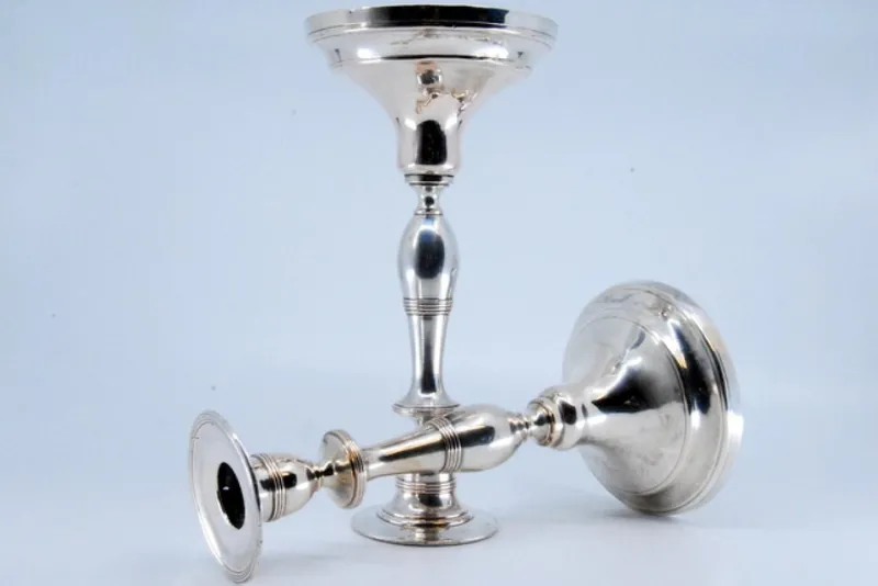 Pamono Plain Silver Candlesticks, Set of 2> Candleholders