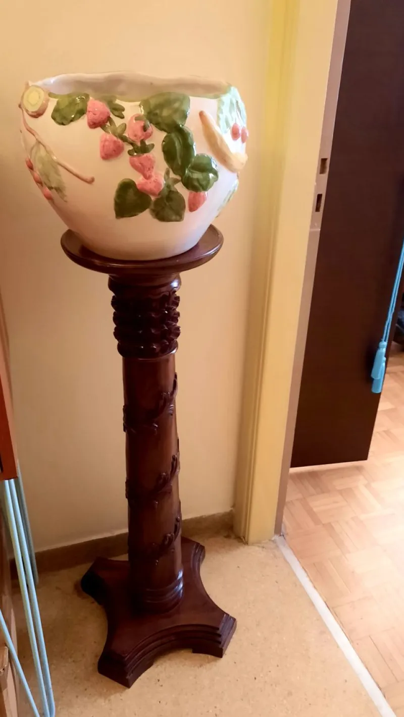 Pamono Plant Column Stand in Mahogany, 1930s> Planters And Jardiniere