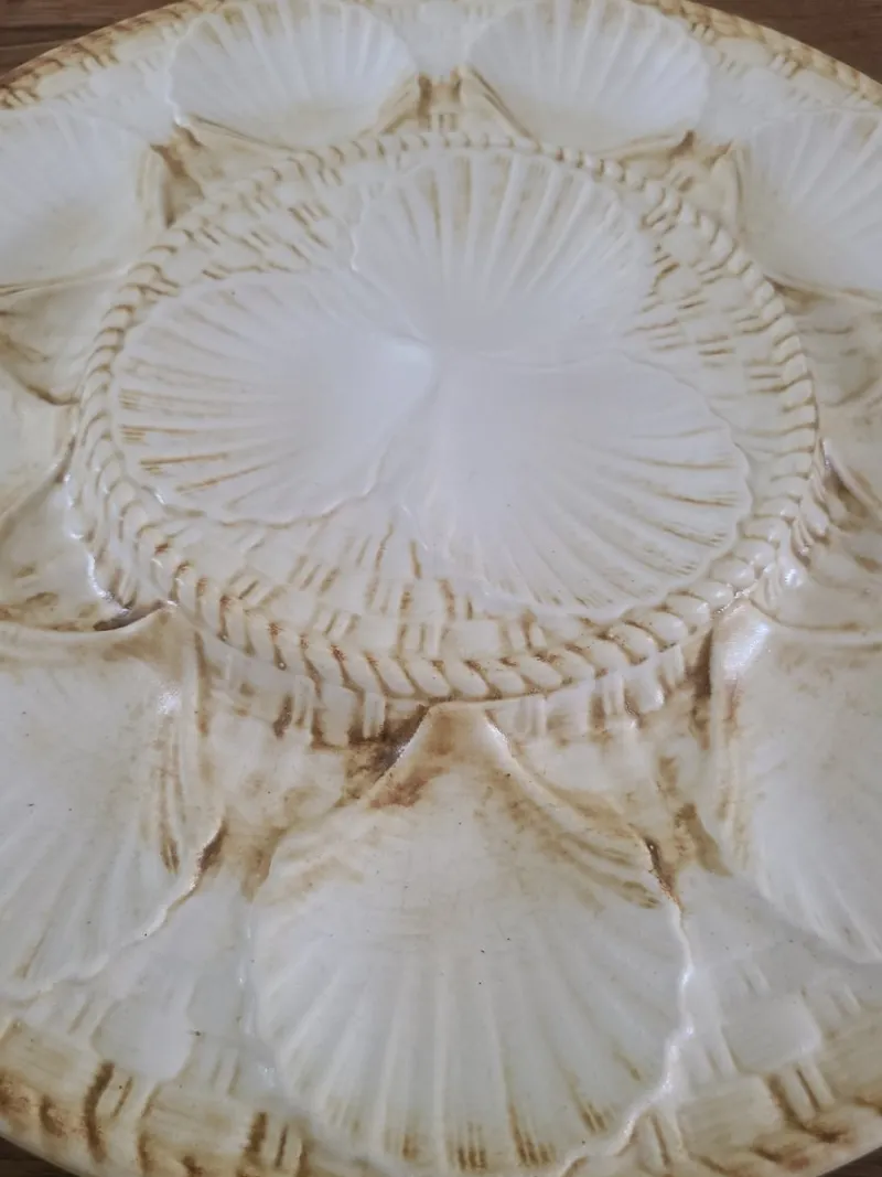 Pamono Plates and Oyster Dish, 1920s, Set of 9> Dinner Plates & Bowls
