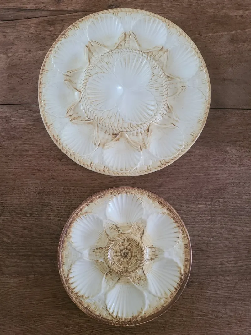 Pamono Plates and Oyster Dish, 1920s, Set of 9> Dinner Plates & Bowls