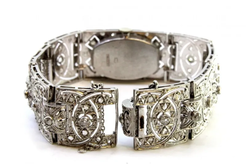 Pamono Platinum Watch with Articulated Bracelet, Brilliant-Cut Diamonds and Chips, with Safety Chain> Watches