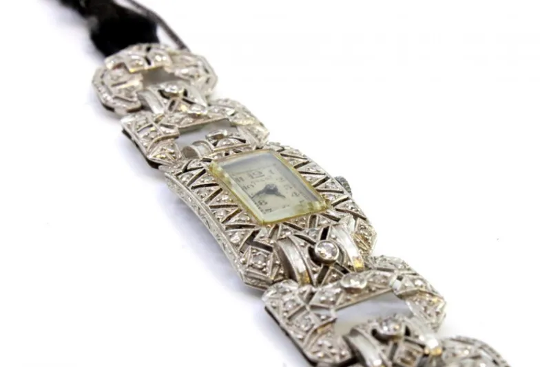 Pamono Platinum Watch with Articulated Bracelet, Brilliant-Cut Diamonds and Safety Chain> Watches