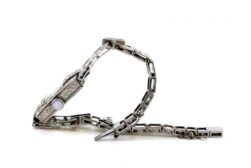 Pamono Platinum Watch with Brilliant-Cut Diamonds, Hinged Bracelet and Safety Chain> Watches