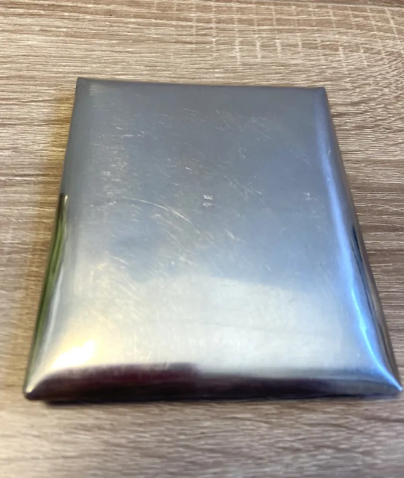 Pamono Pocket Powder Compact in Sterling Silver, 1890s> Brooches