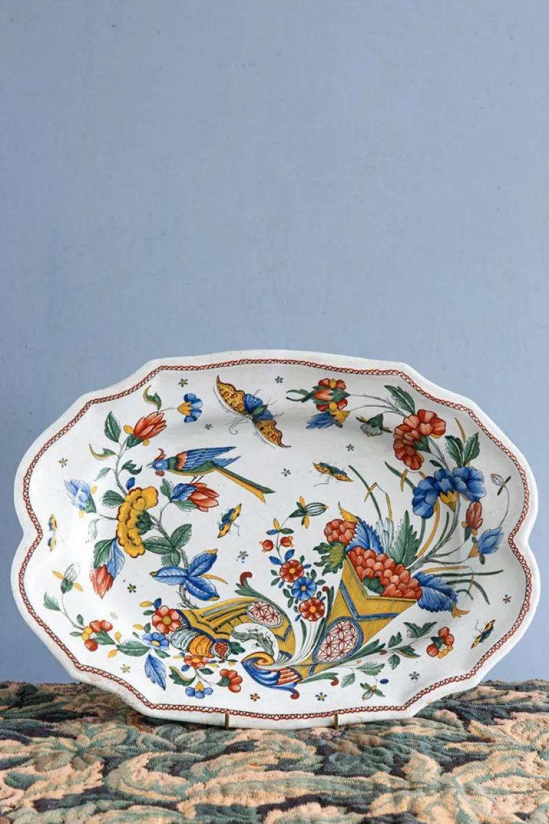 Outlet Pamono Polychrome Dish with Cornucopia by Rouen Faience, 1740s