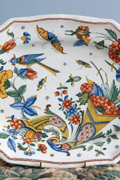 Outlet Pamono Polychrome Dish with Cornucopia by Rouen Faience, 1740s