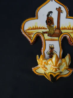Pamono Polychrome Earthenware Holy Water Font with Fleur-de-Lis by Henriot Quimper, 1960s><noscript><img width=