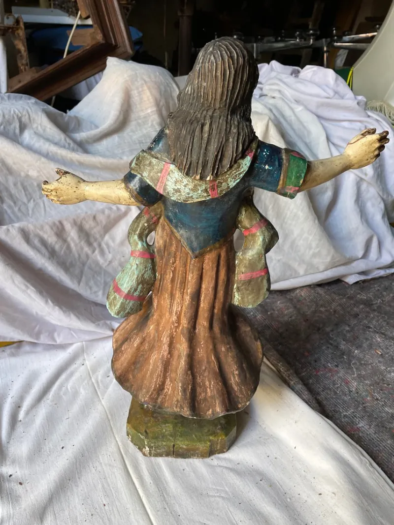 Pamono Polychrome Statue, 18th Century> Classical
