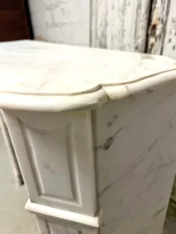 Best Pamono Pompadour Marble Fireplace, 1900
