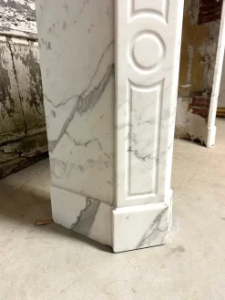 Best Pamono Pompadour Marble Fireplace, 1900