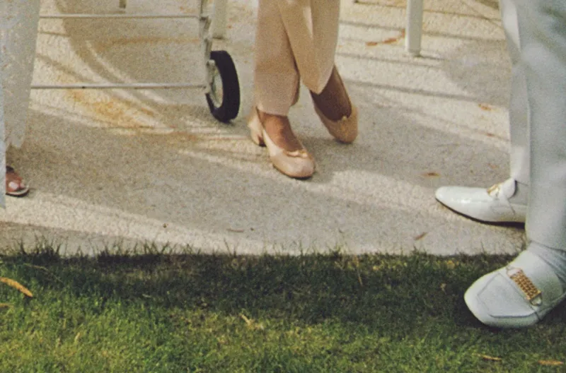Pamono Poolside Party - Slim Aarons - Color Photography 20th Century, 1970> Photography