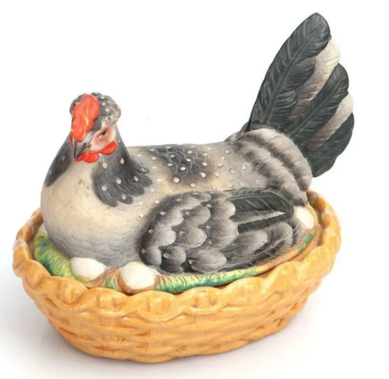 Best Pamono Porcelain Chicken Dish, 1890s
