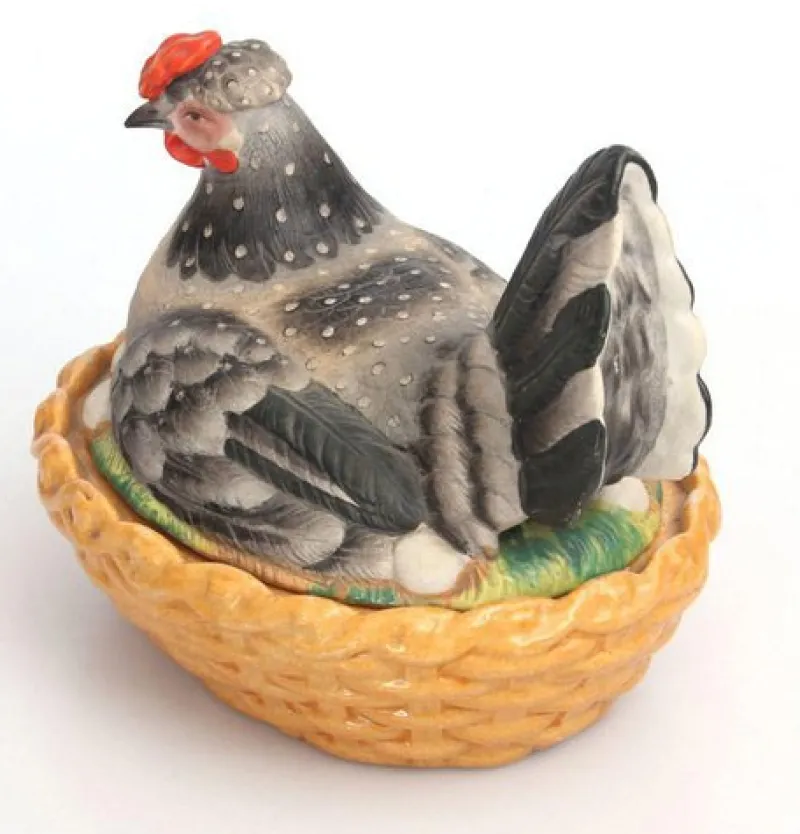 Best Pamono Porcelain Chicken Dish, 1890s