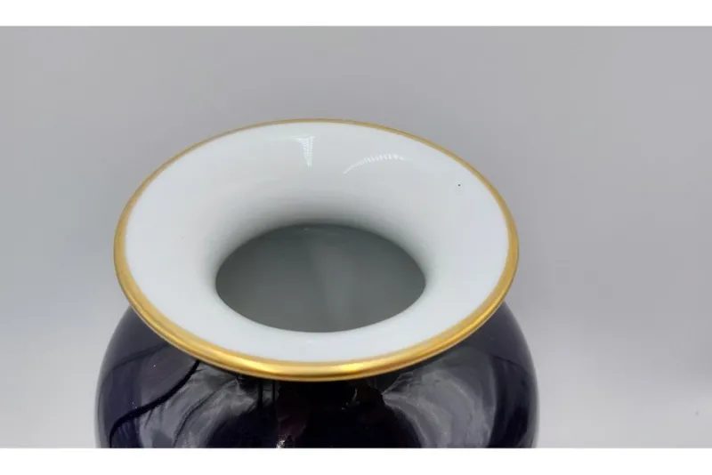 Discount Pamono Porcelain Cobalt Vase from Hutschenreuther Hohenberg, Germany, 1960s