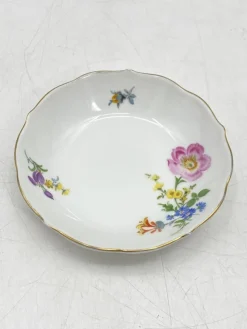 Discount Pamono Porcelain Coffee Cup and Saucer with Gold Rims from Meissen, Set of 2