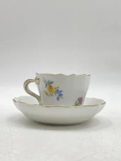 Discount Pamono Porcelain Coffee Cup and Saucer with Gold Rims from Meissen, Set of 2