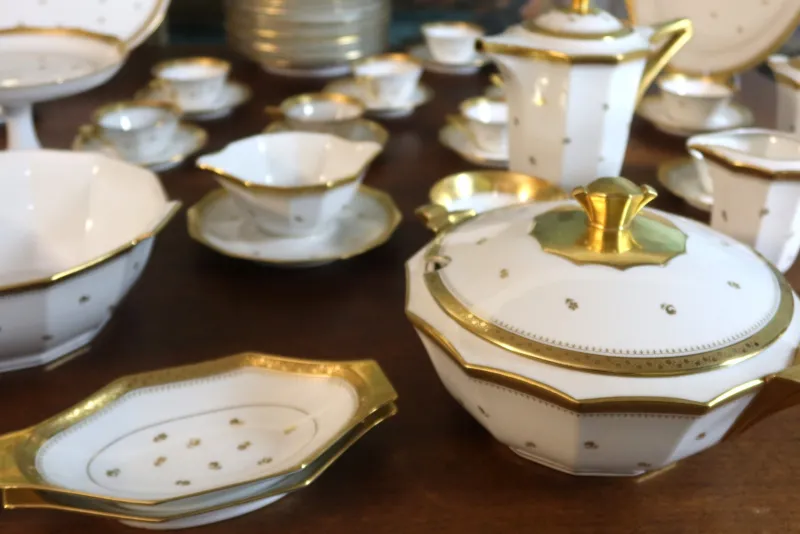 Pamono Porcelain Dinner Service from Limoges, 1950s, Set of 109> Dinner Plates & Bowls