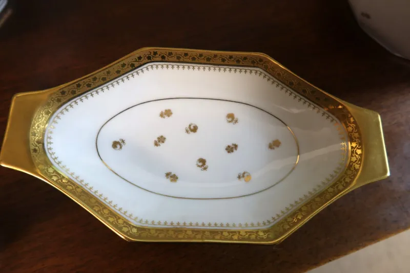 Pamono Porcelain Dinner Service from Limoges, 1950s, Set of 109> Dinner Plates & Bowls