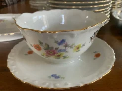Discount Pamono Porcelain Dinner Set from Kahla, 1950s, Set of 39