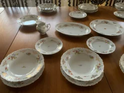 Discount Pamono Porcelain Dinner Set from Kahla, 1950s, Set of 39