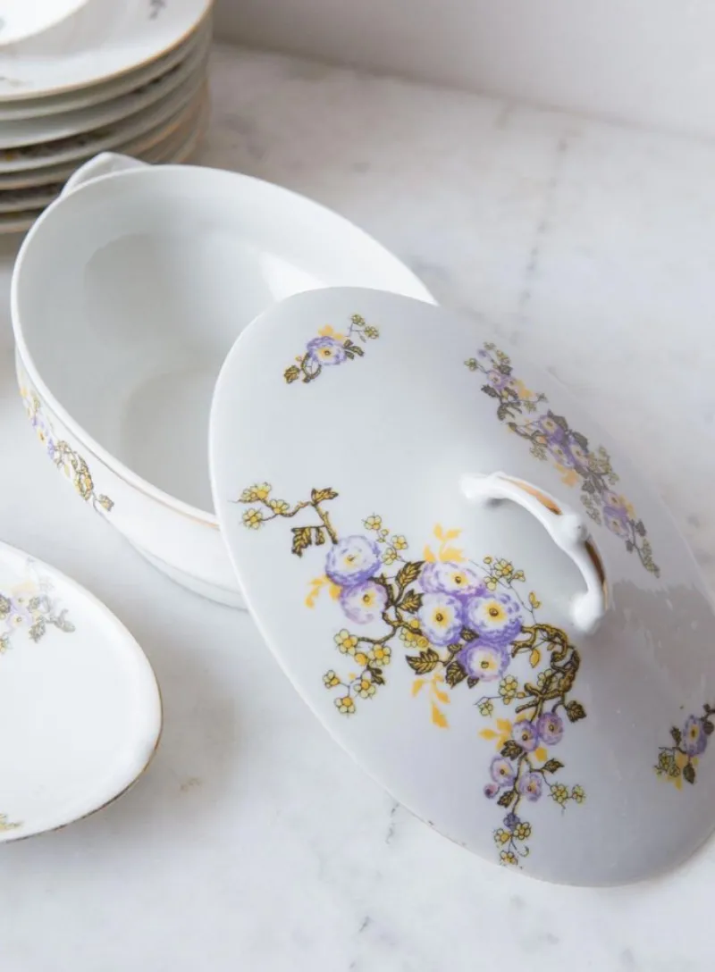 Pamono Porcelain Dishes with Flowers from Limoges, 1940s, Set of 36> Dinner Plates & Bowls