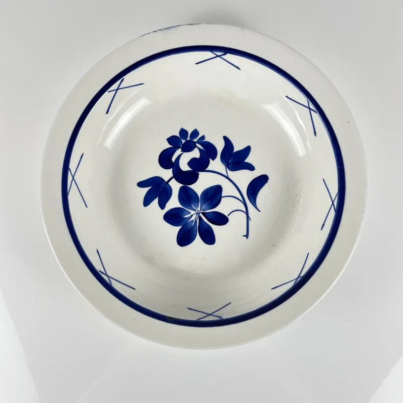 Pamono Porcelain Fontainebleau Salad Bowl from Gien, 1920s