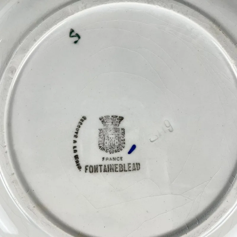 Pamono Porcelain Fontainebleau Salad Bowl from Gien, 1920s