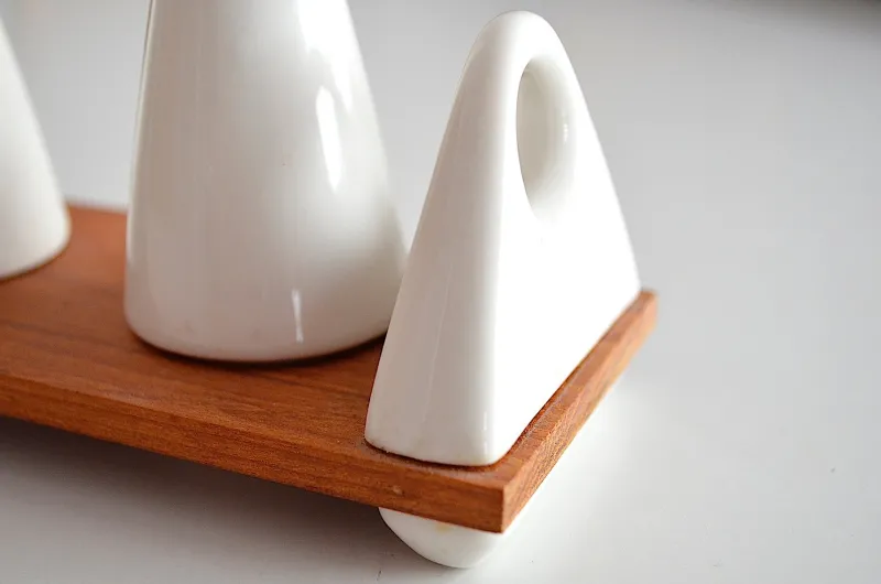 Pamono Porcelain Salt & Pepper Set by Peter Müller for Sgarfo Modern, 1960s> Salt & Pepper Shakers
