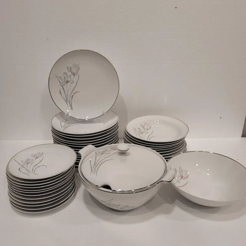 Clearance Pamono Porcelain Tableware Flowers from Eschenbach, Germany, 1950s, Set of 55