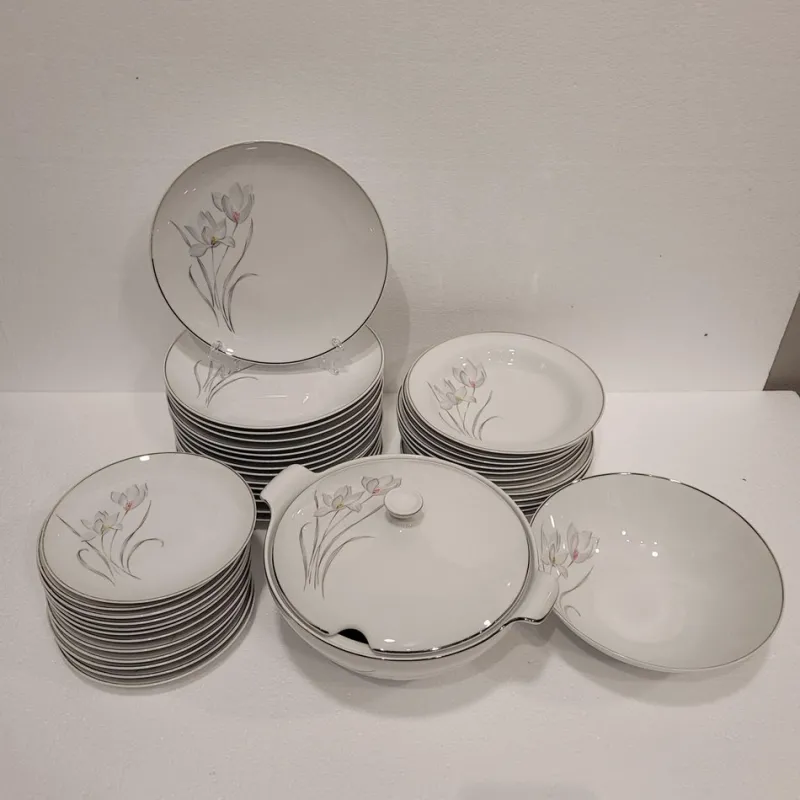 Clearance Pamono Porcelain Tableware Flowers from Eschenbach, Germany, 1950s, Set of 55