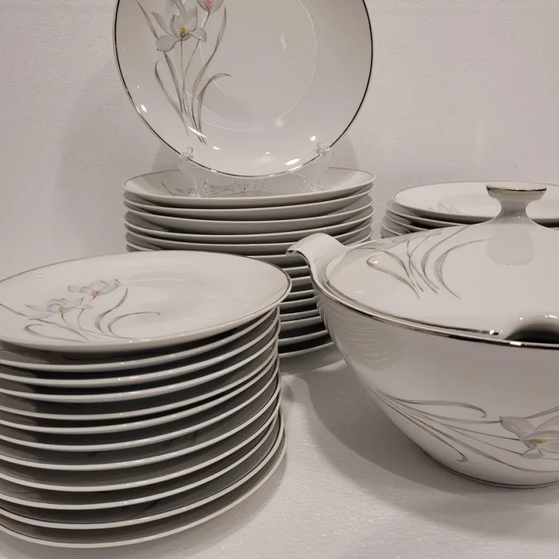 Clearance Pamono Porcelain Tableware Flowers from Eschenbach, Germany, 1950s, Set of 55