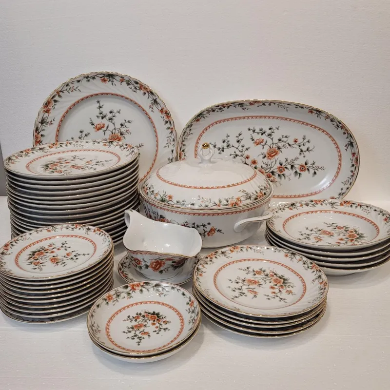 Pamono Porcelain Tableware from Quinta Nova, Portugal, 1960s, Set of 43> Dinner Plates & Bowls