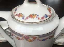 Sale Pamono Porcelain Tea / Coffee Service for 10 People, 1911-1927, Set of 25