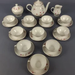 New Pamono Porcelain Tea Service with White and Gold Flowers from Stadtlengsfeld, 1970s, Set of 23
