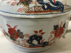 New Pamono Porcelain Tureen with Red and Blue Decor by Richard Ginori, Italy, 19th Century