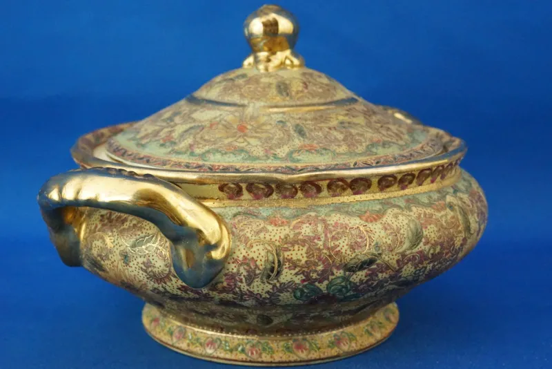 Online Pamono Porcelain Tureen with Relief Enamels by Satsuma, 1920s